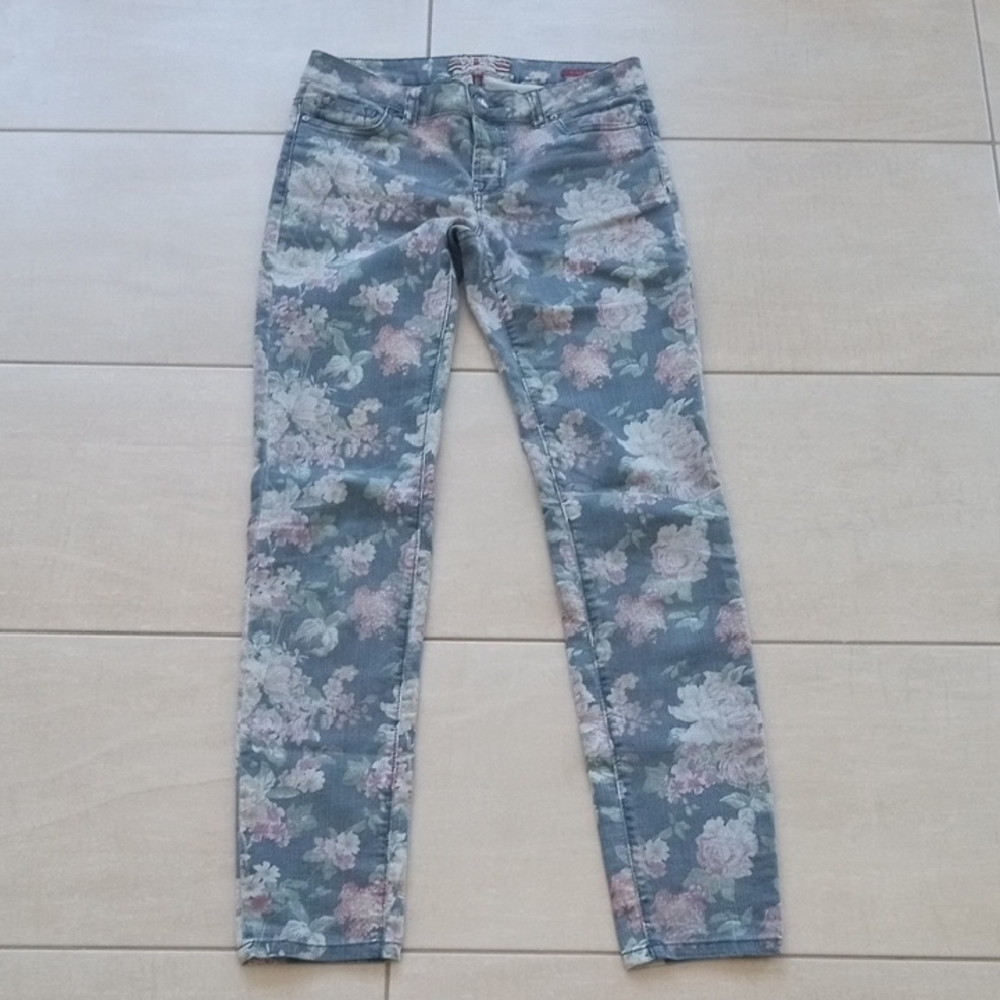 Makers of True Originals Floral Super Skinny Jeans